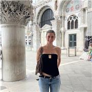 Estudiante de enfermería apto para dar clases de biología para ESO y bachillerato